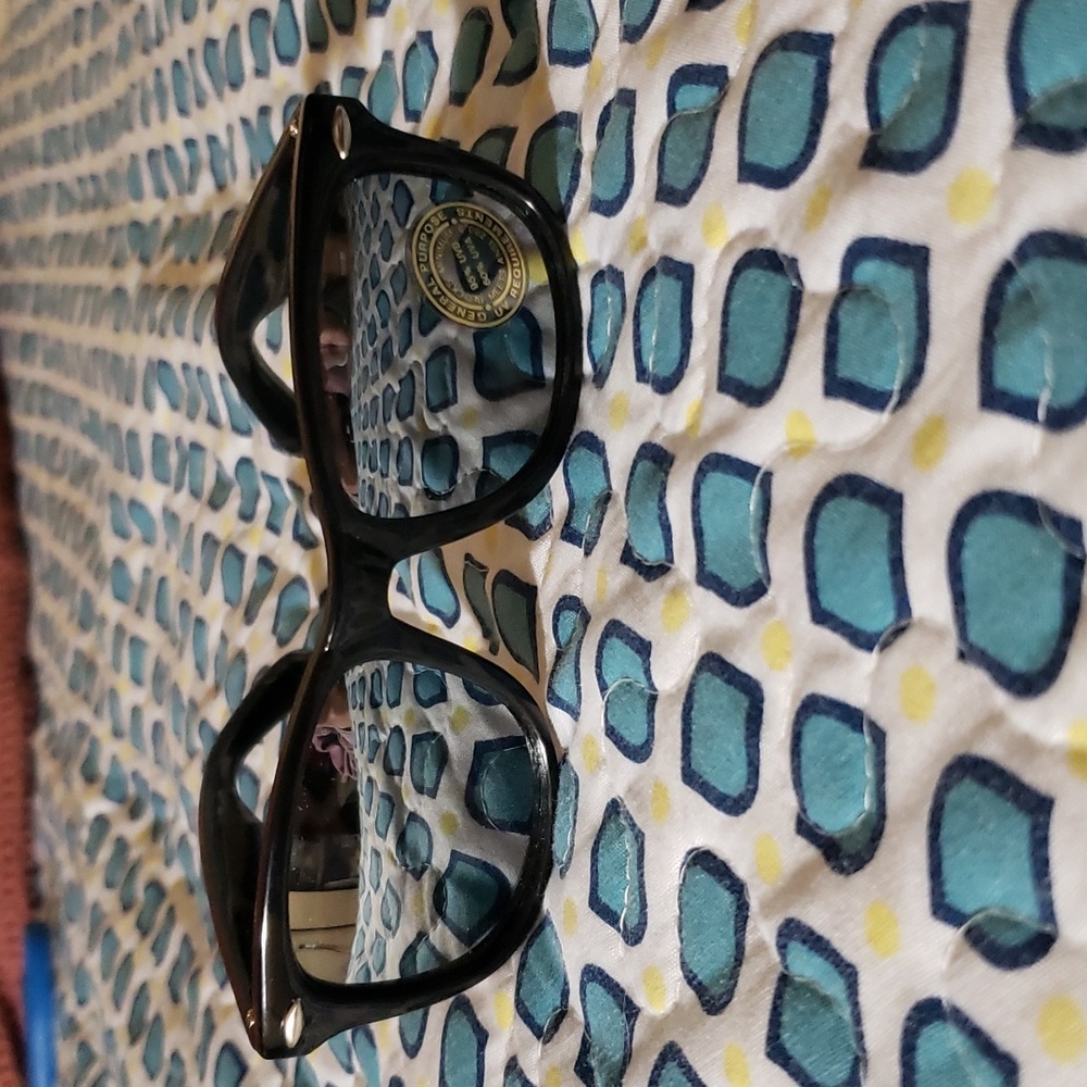 Black sunglasses